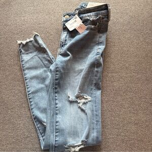 American Eagle Next Level Stretch Super High-Rise Women’s Ripped Jeggings 0 25W